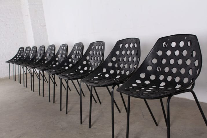 Zeldzame suite van 10 "shell" stoelen
