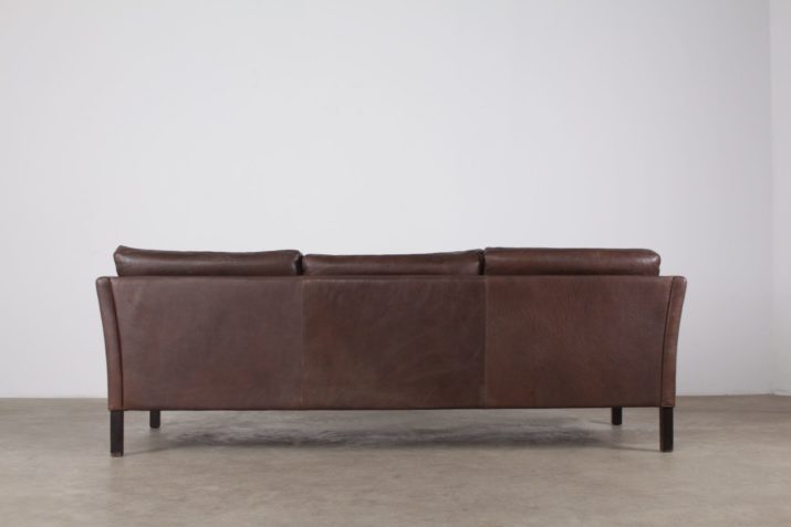IMG danish vintage leather sofa mogensen style.5jpg