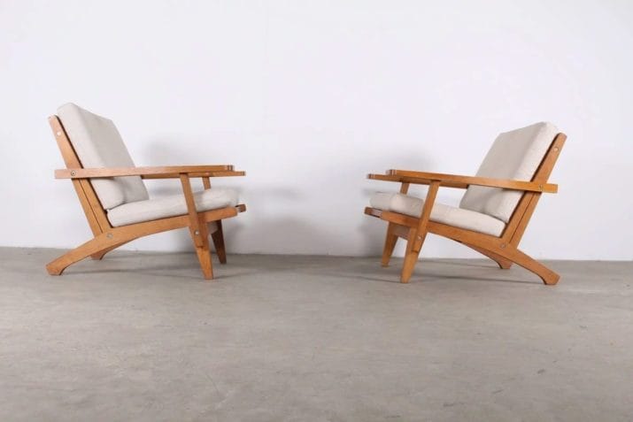 Zeldzaam paar fauteuils "GE 375" - HANS J. WEGNER voor GETAMA
