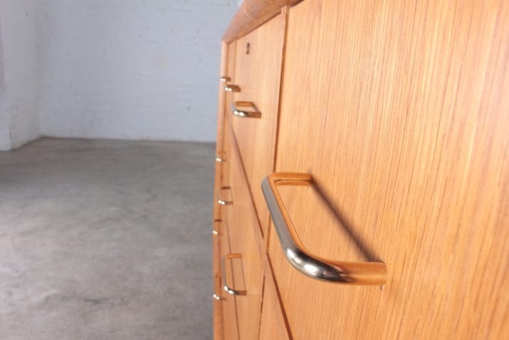 meuble vintage chêne tiroirs métier gascoin gabriel reconstruction 5