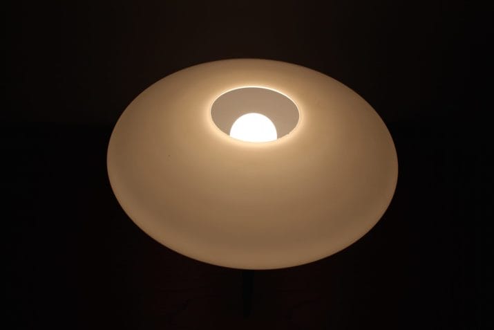 lampe vintage opaline tripode palissandre ufo 4