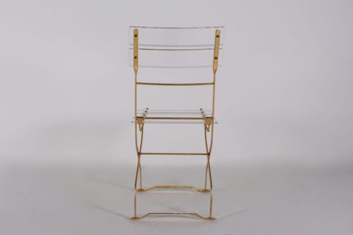 chaise pliante dorée plexi lucite maisonetjardinIMG 0123