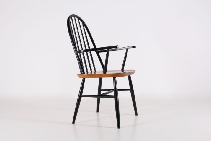 chaise fauteuils accoudoir noire style tapiovaaraIMG 2270