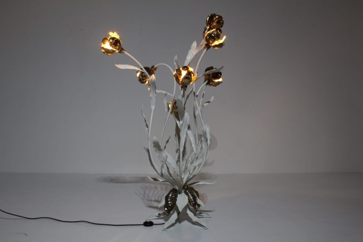 lampadaire blanc fleur or kogl decIMG 3337
