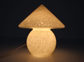 lampe champignon peill putzler pointuIMG 6290