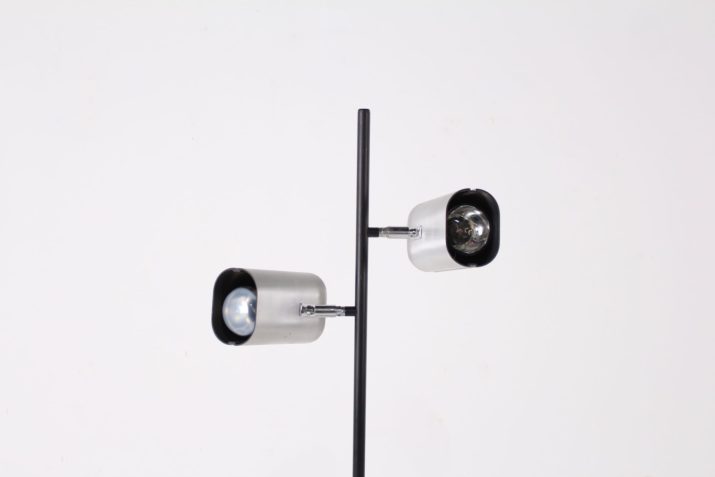 lampadaire minimaliste rotules aluminiumIMG 9470
