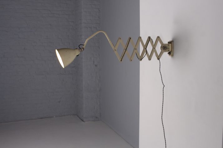 Lampe murale Bauhaus articulée "Scissor"