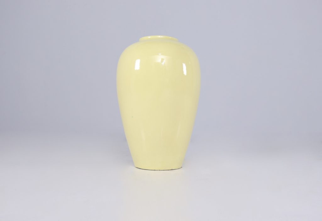 Vase Lotus JauneIMG 0248