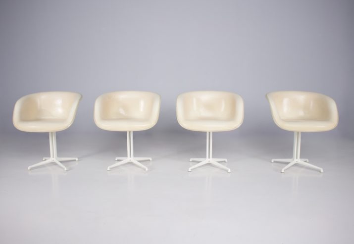 4 chairs "La Fonda" Eames & Herman Miller.