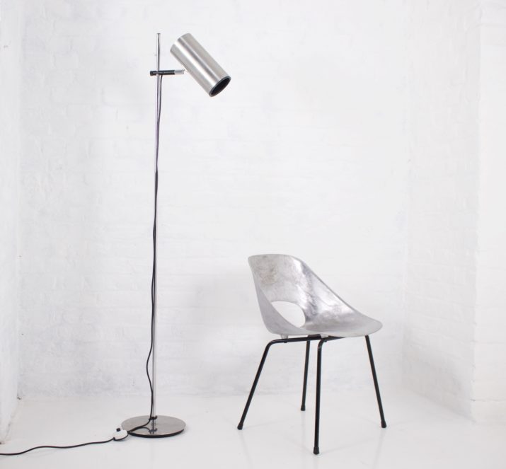 Minimalist floor lamp Pergay style